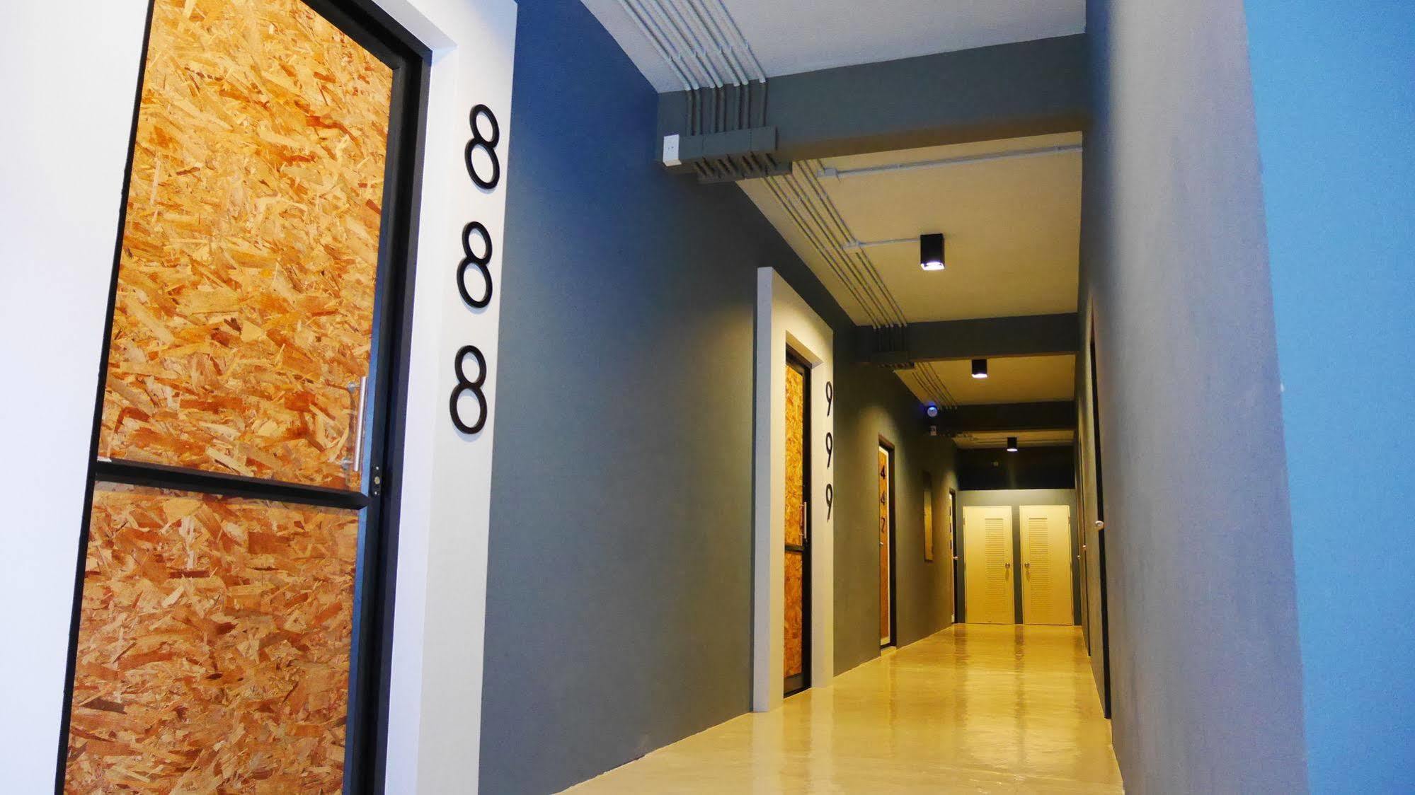 A Pousada Amity Poshtel Krabi town Exterior foto